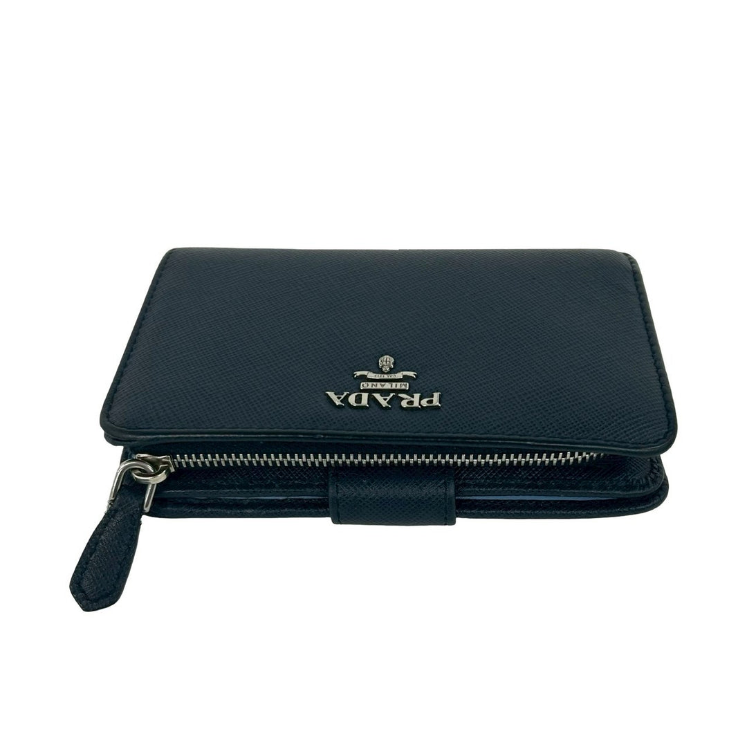 bifold wallet prada
