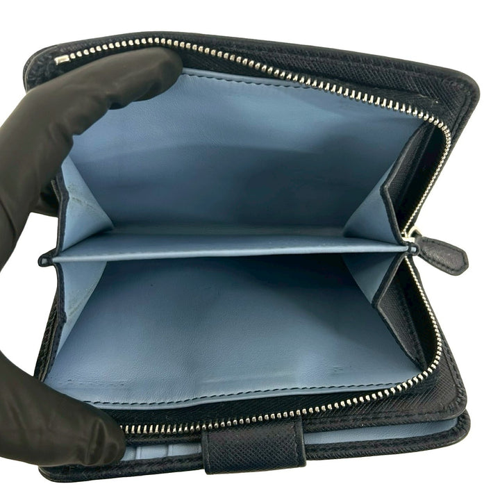 bifold wallet prada