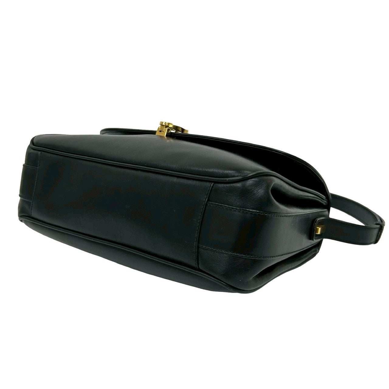 Gucci 黒レザーショルダーバッグ フラップ式 お得 GUCCI グッチ (Vintage) ショルダーバッグ – Trip