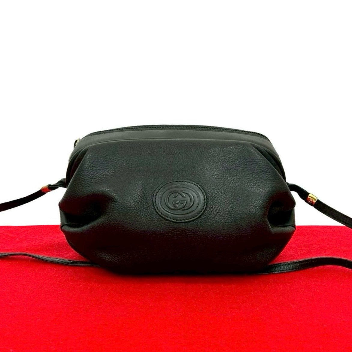 GUCCI グッチ　ショルダーバッグ　ヴィンテージ GUCCI グッチ (Vintage) ショルダーバッグ – Trip