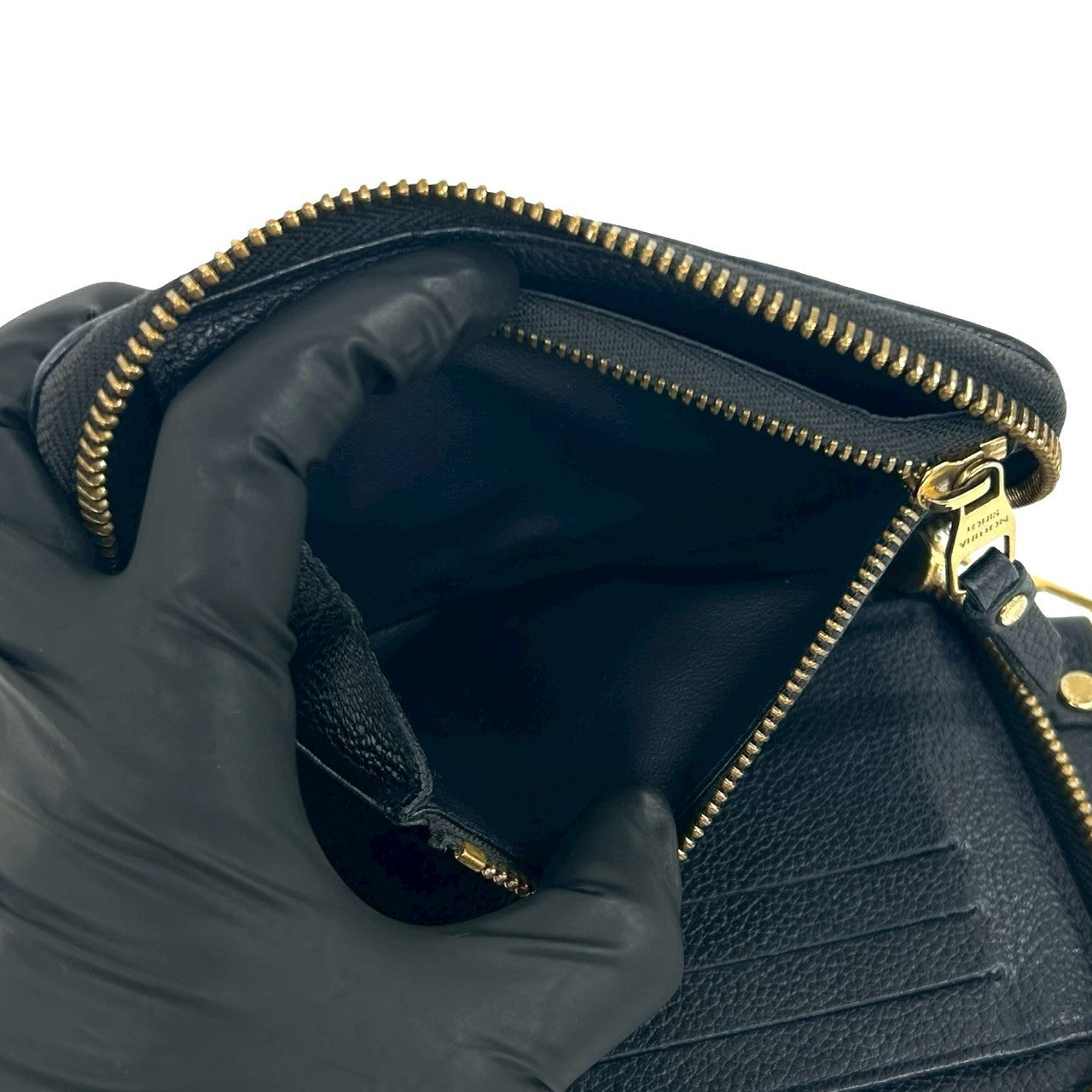 LOUIS VUITTON ルイヴィトン ジッピー コインパース 二つ折り財布 – Trip