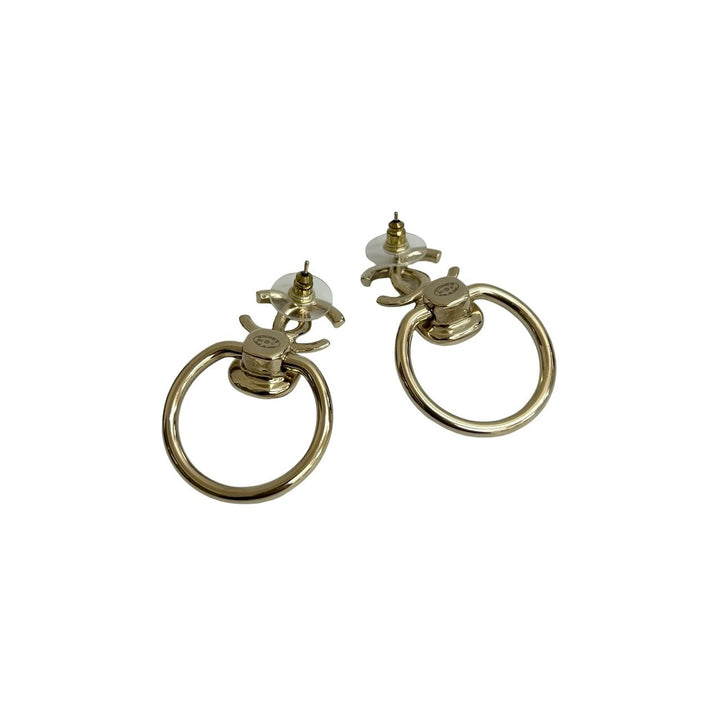 ピアス シャネル