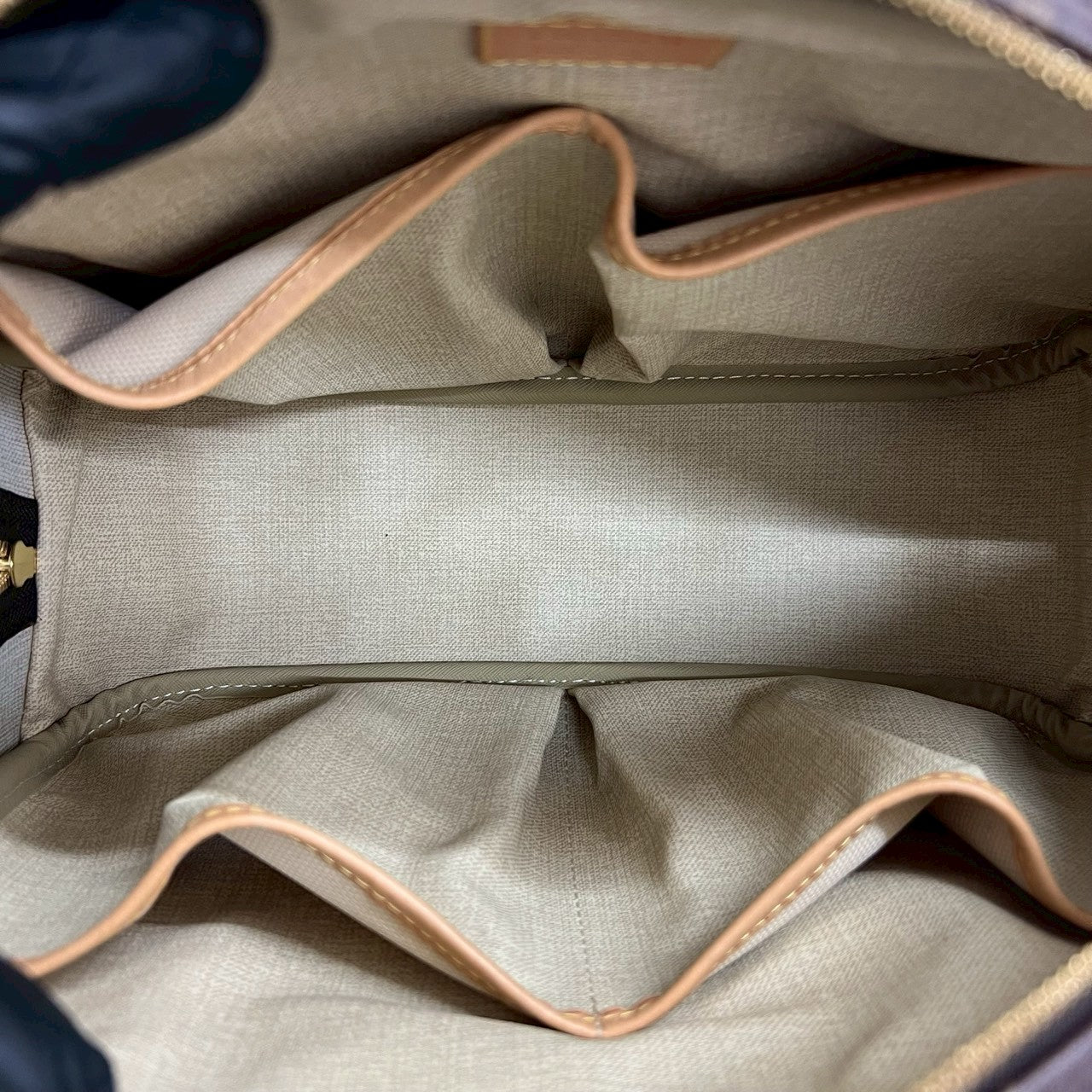 LOUIS VUITTON ルイヴィトン (Vintage) トゥルーヴィル ハンドバッグ