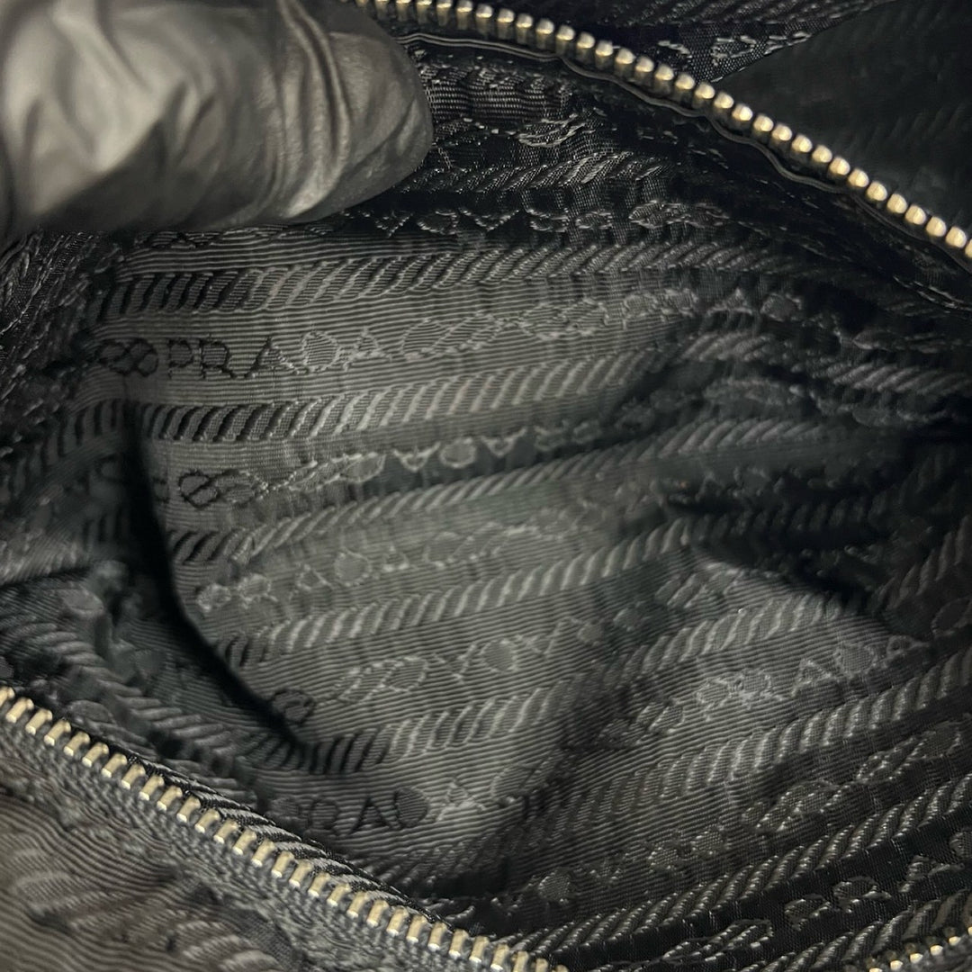 handbag prada
