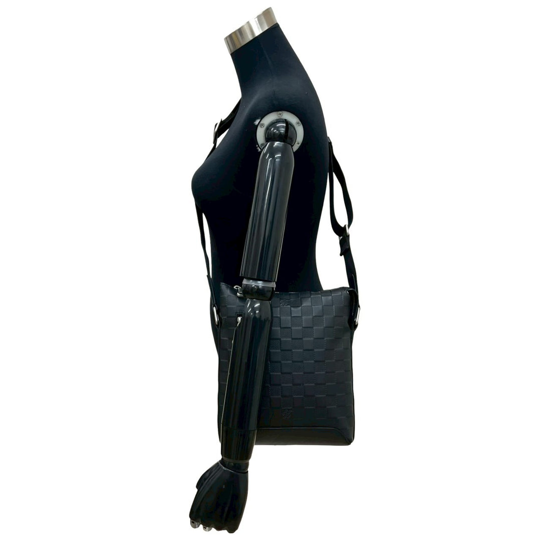shoulder bag louis vuitton discovery messenger