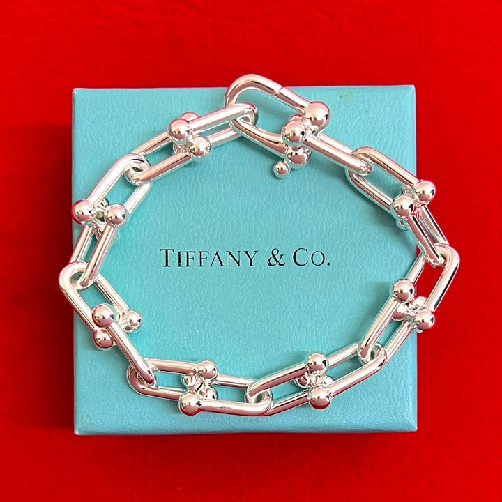 blurRubbingTiffany Hardware Large Link