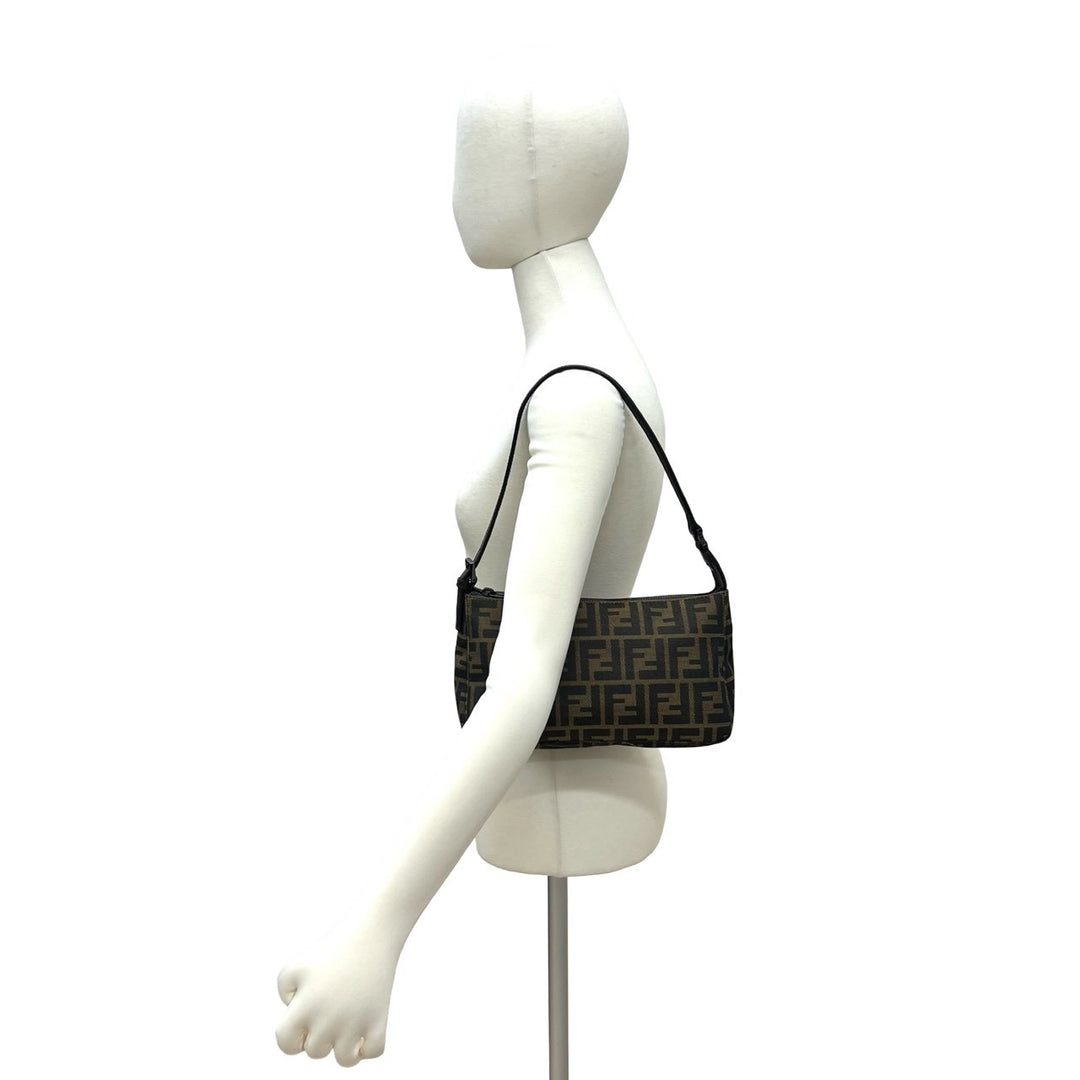 ショルダーバッグ フェンディ