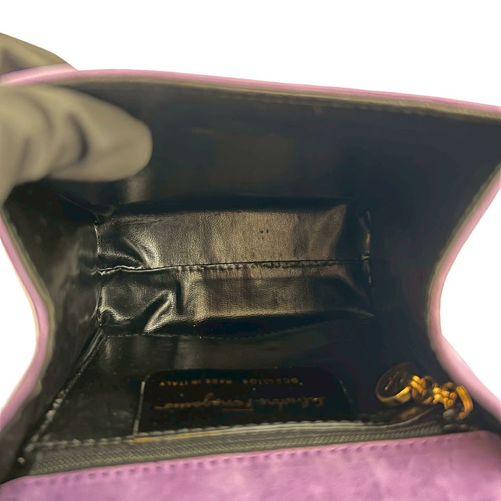 ショルダーバッグ サルヴァトーレフェラガモ