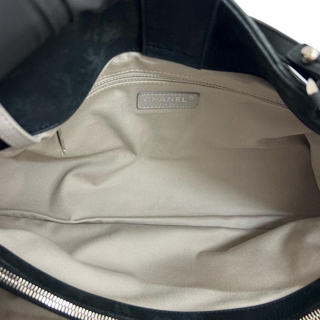 ショルダーバッグ シャネル