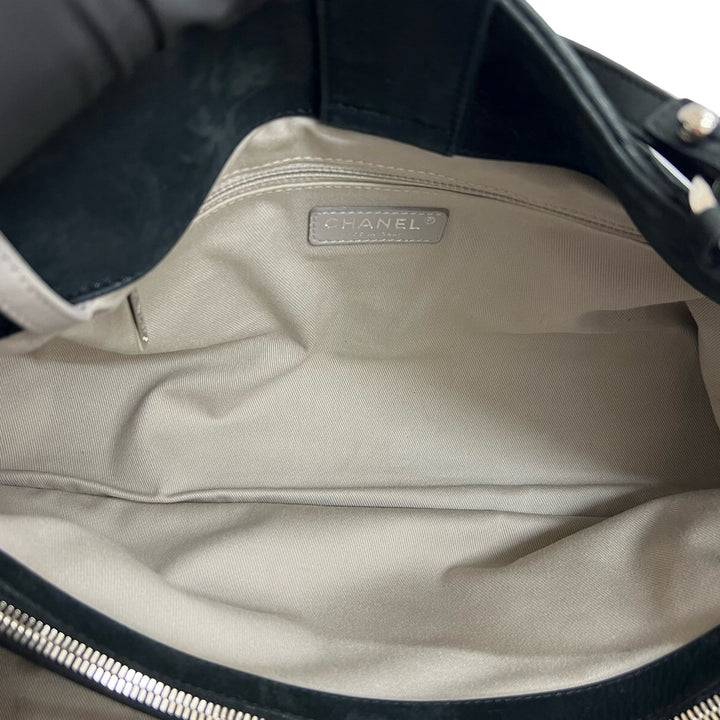 ショルダーバッグ シャネル