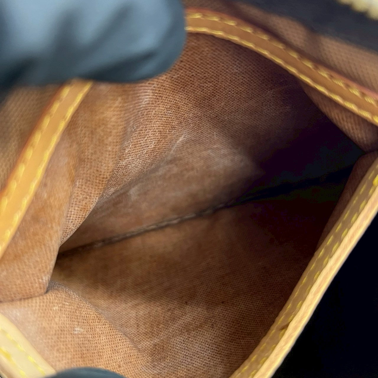 LOUIS VUITTON ルイヴィトン (Vintage) スピーディ 25 ハンドバッグ – Trip