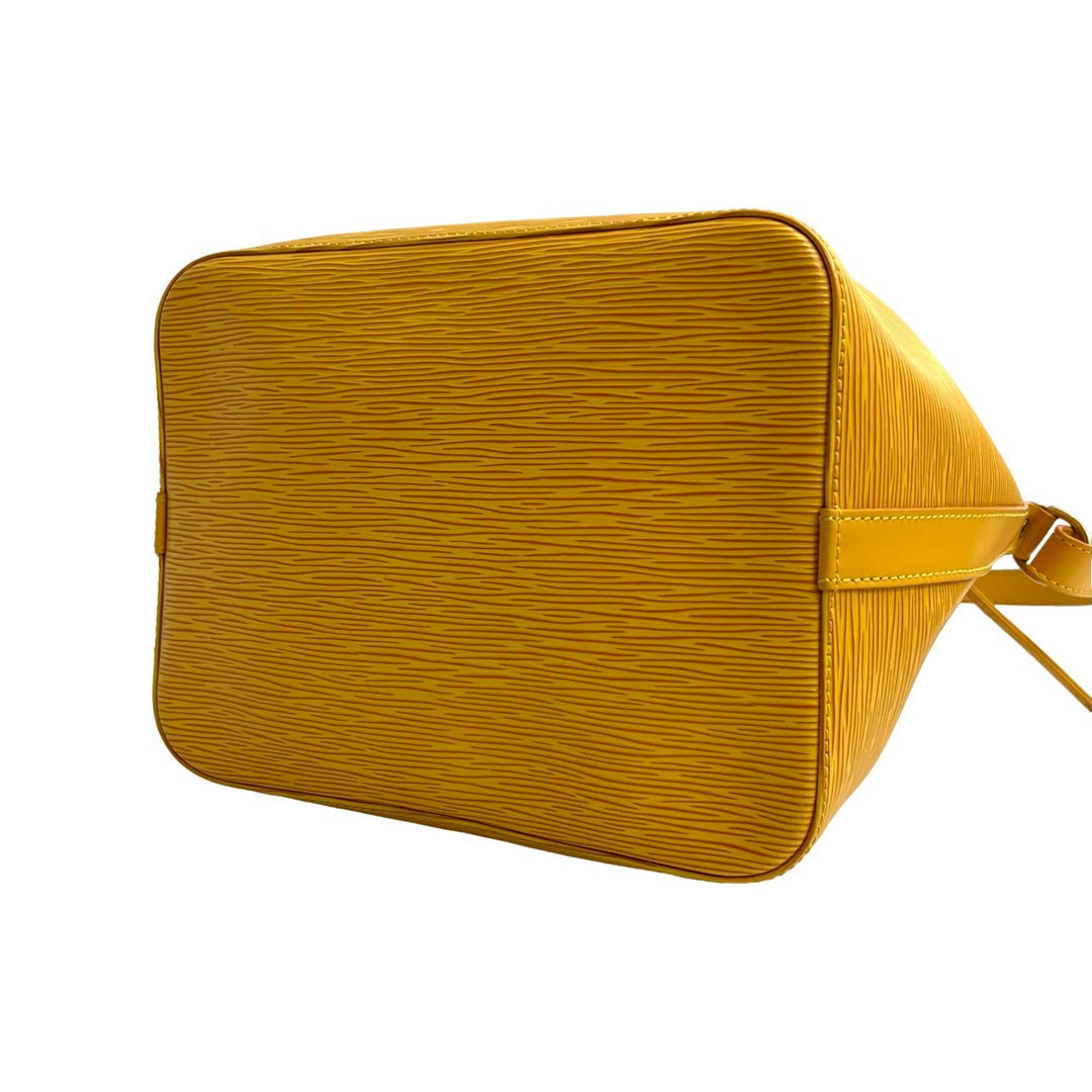 ショルダーバッグ ルイヴィトン プチノエ