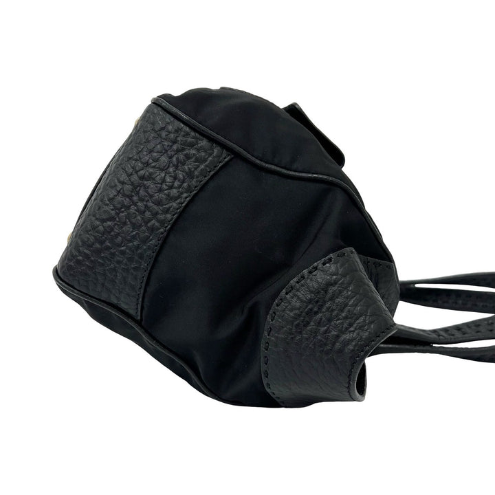 handbag prada