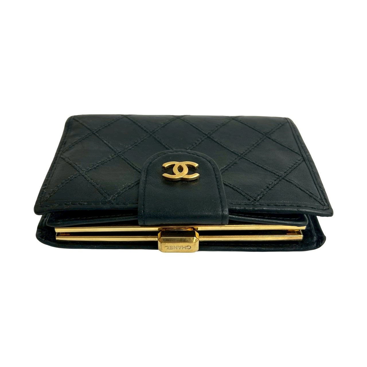 CHANEL シャネル (Vintage) 二つ折り財布 – Trip
