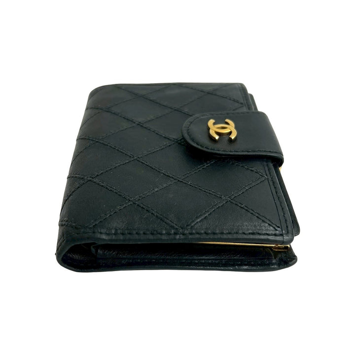 二つ折り財布 シャネル