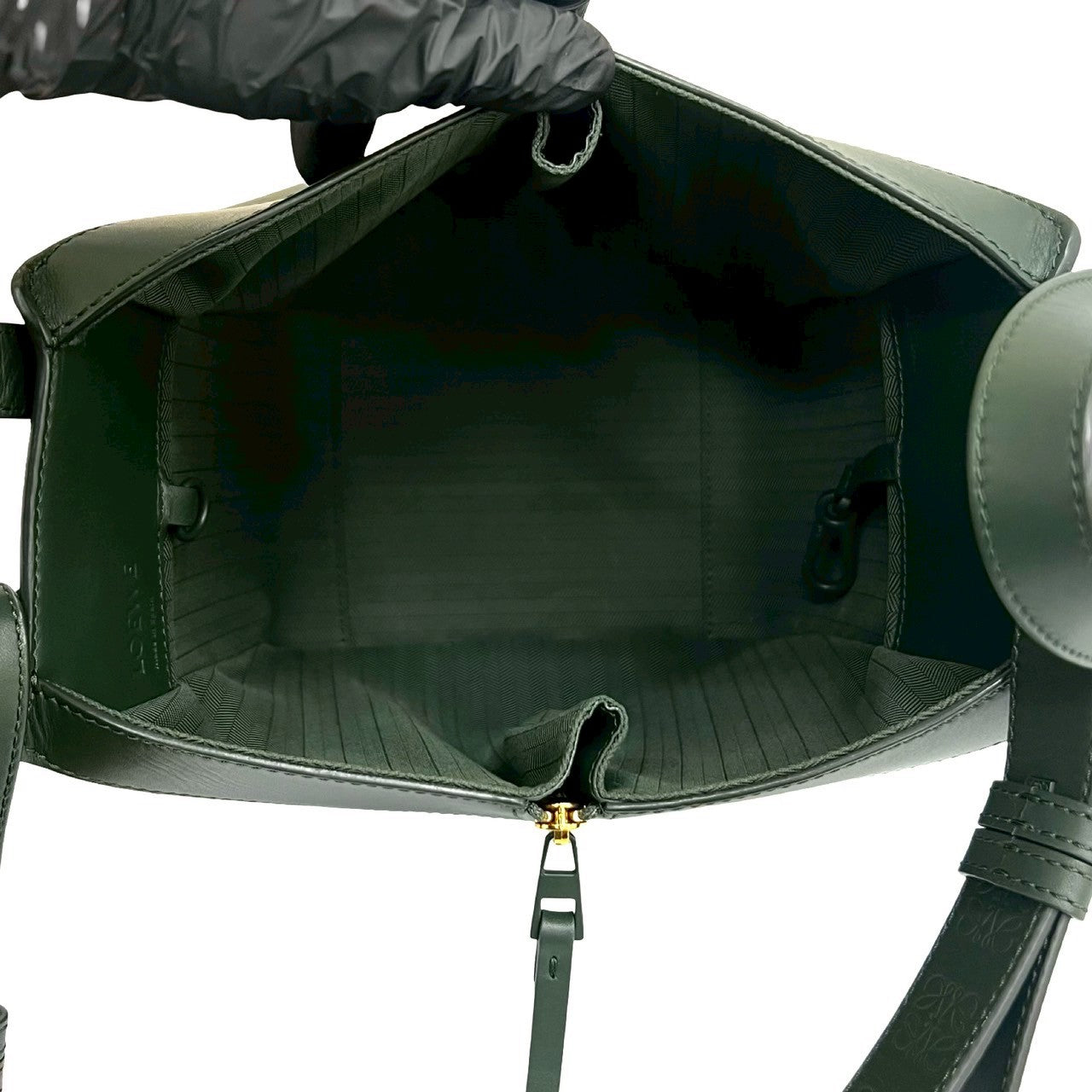 みみさま専用美品ロエベ昨年購入ハンモックコンパクト　タン LOEWE☆ハンモックバッグ コンパクト (ソフトグレインカーフ) (LOEWE