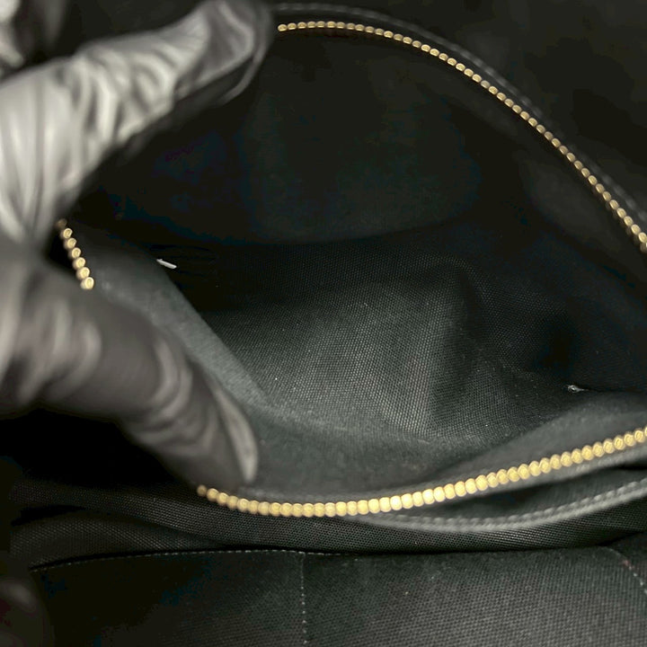 handbag prada canapa