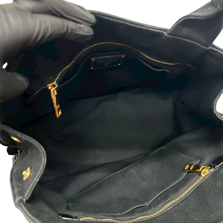 handbag prada canapa