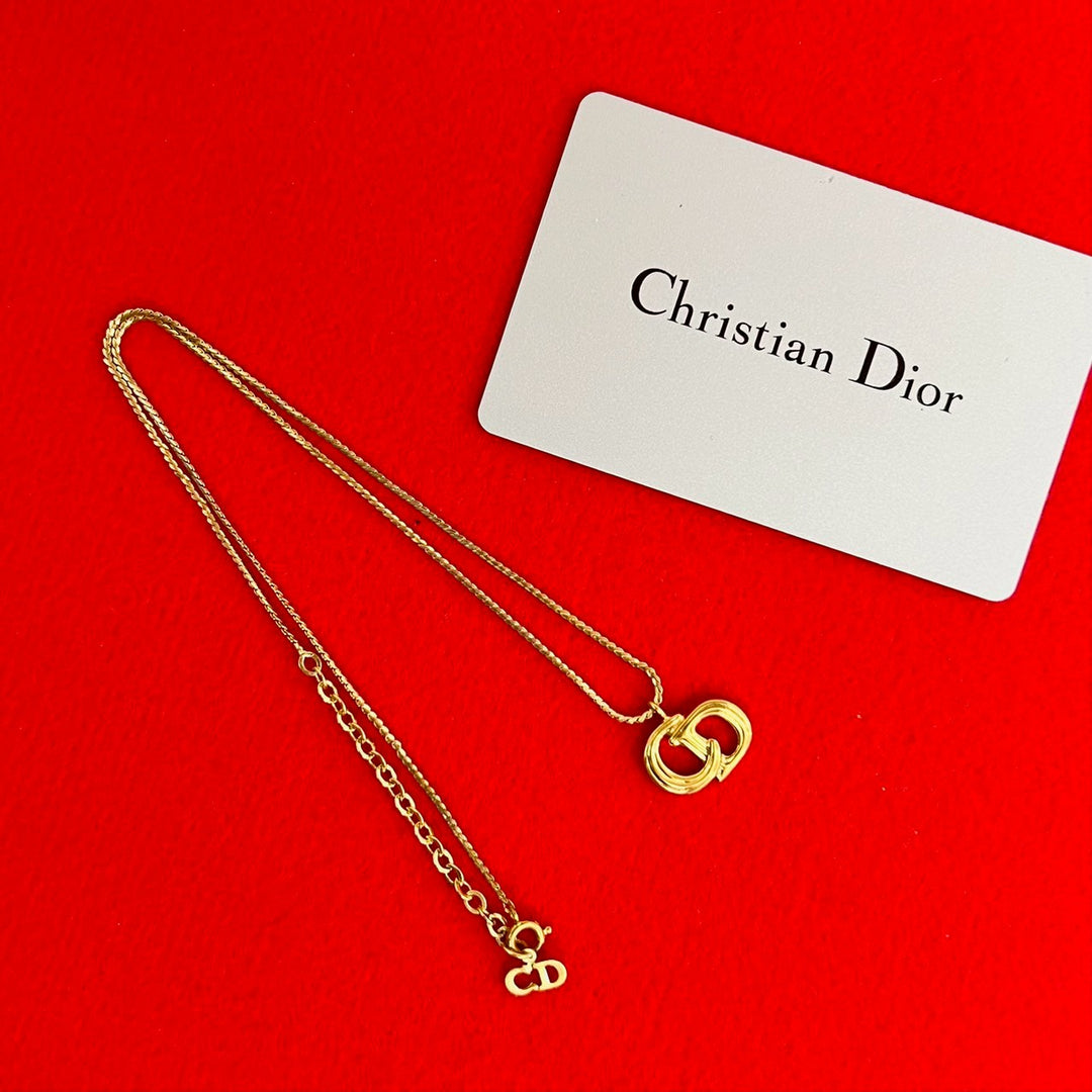 necklace dior