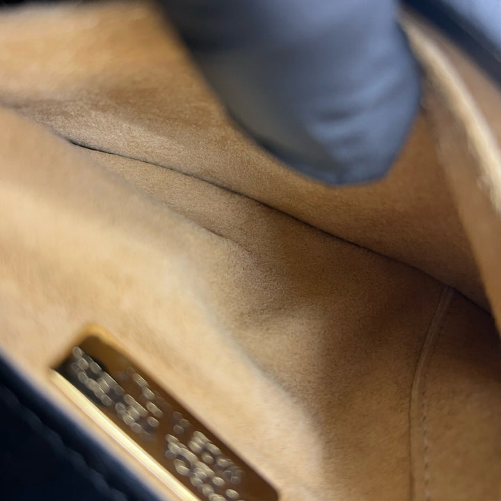 ショルダーバッグ ボッテガヴェネタ