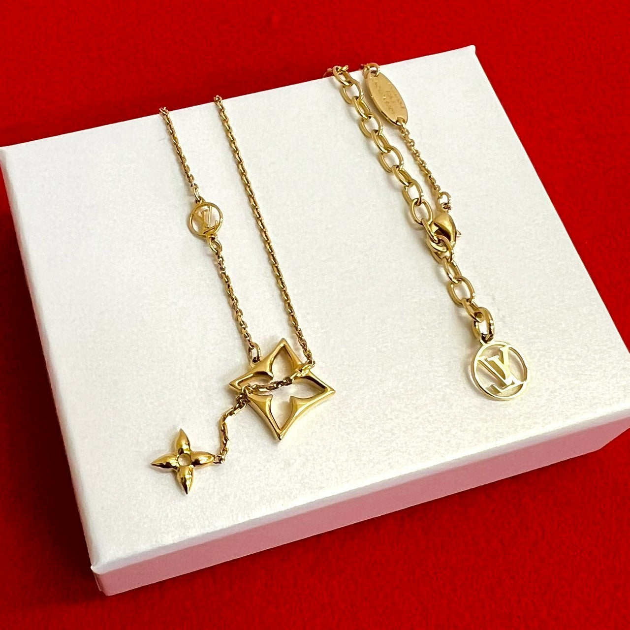 ネックレス・LV フローラグラム S00｜ルイ・ヴィトン 公式サイト