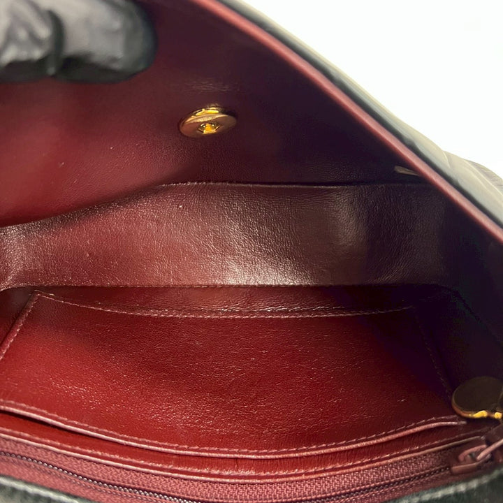 ショルダーバッグ シャネル