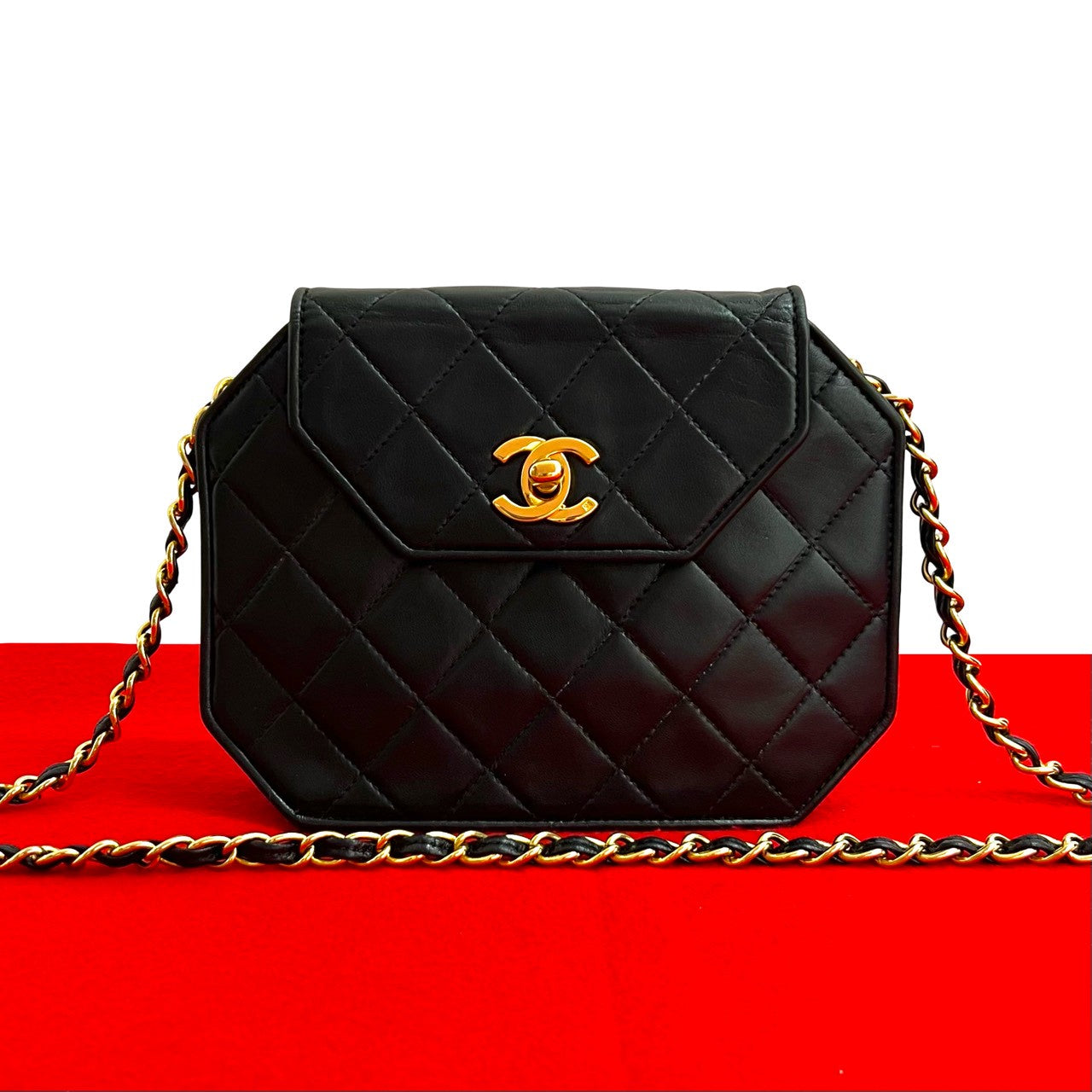 明日22時迄 レア！本物ヴィンテージCHANELシャネル ショルダーバッグ CHANEL シャネル (Vintage) ショルダーバッグ – Trip