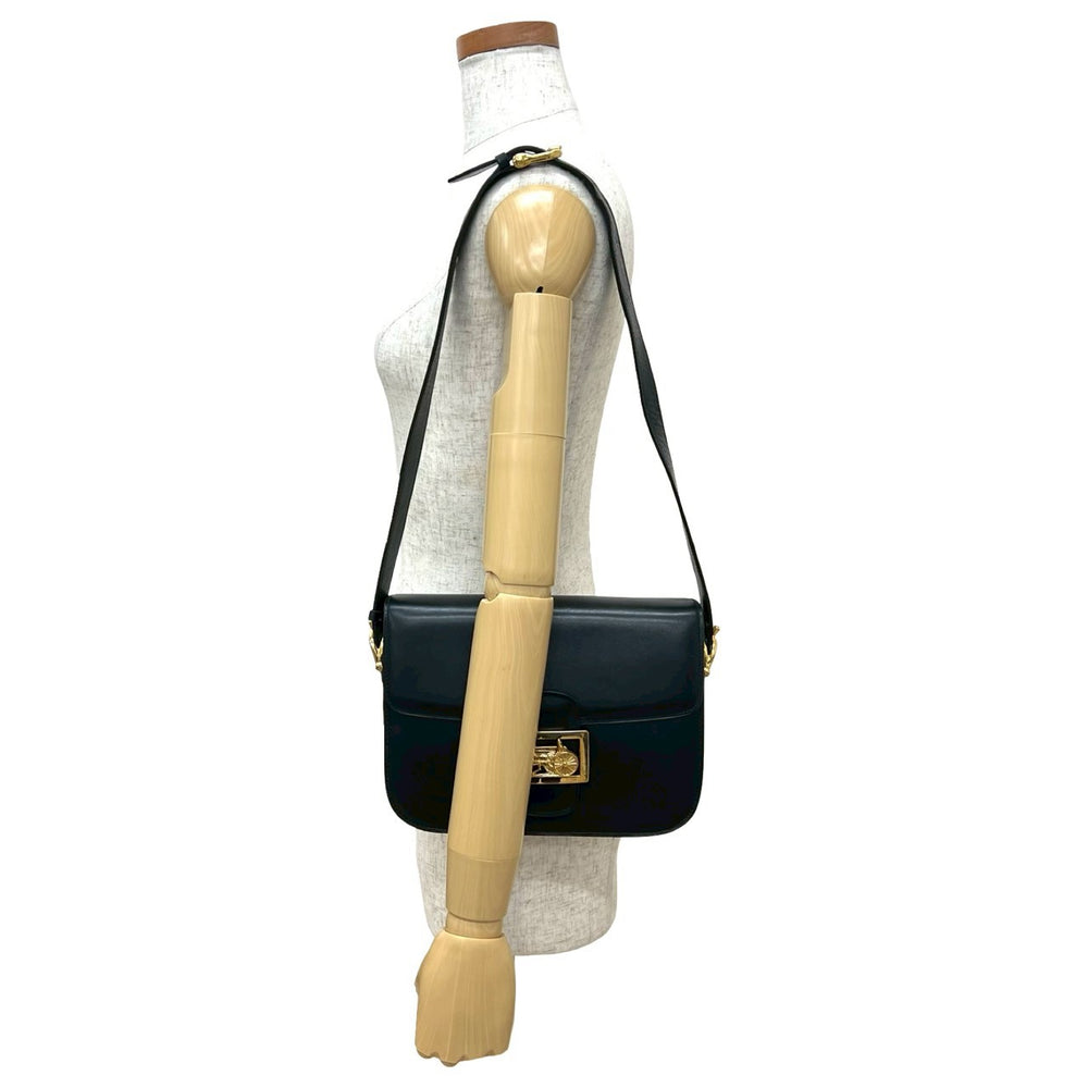 ショルダーバッグ セリーヌ