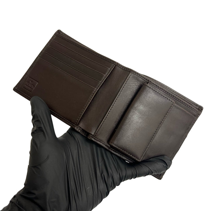 二つ折り財布 フェンディ