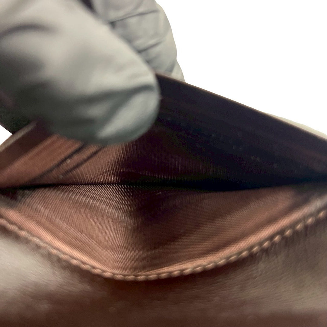 三つ折り財布 フェンディ