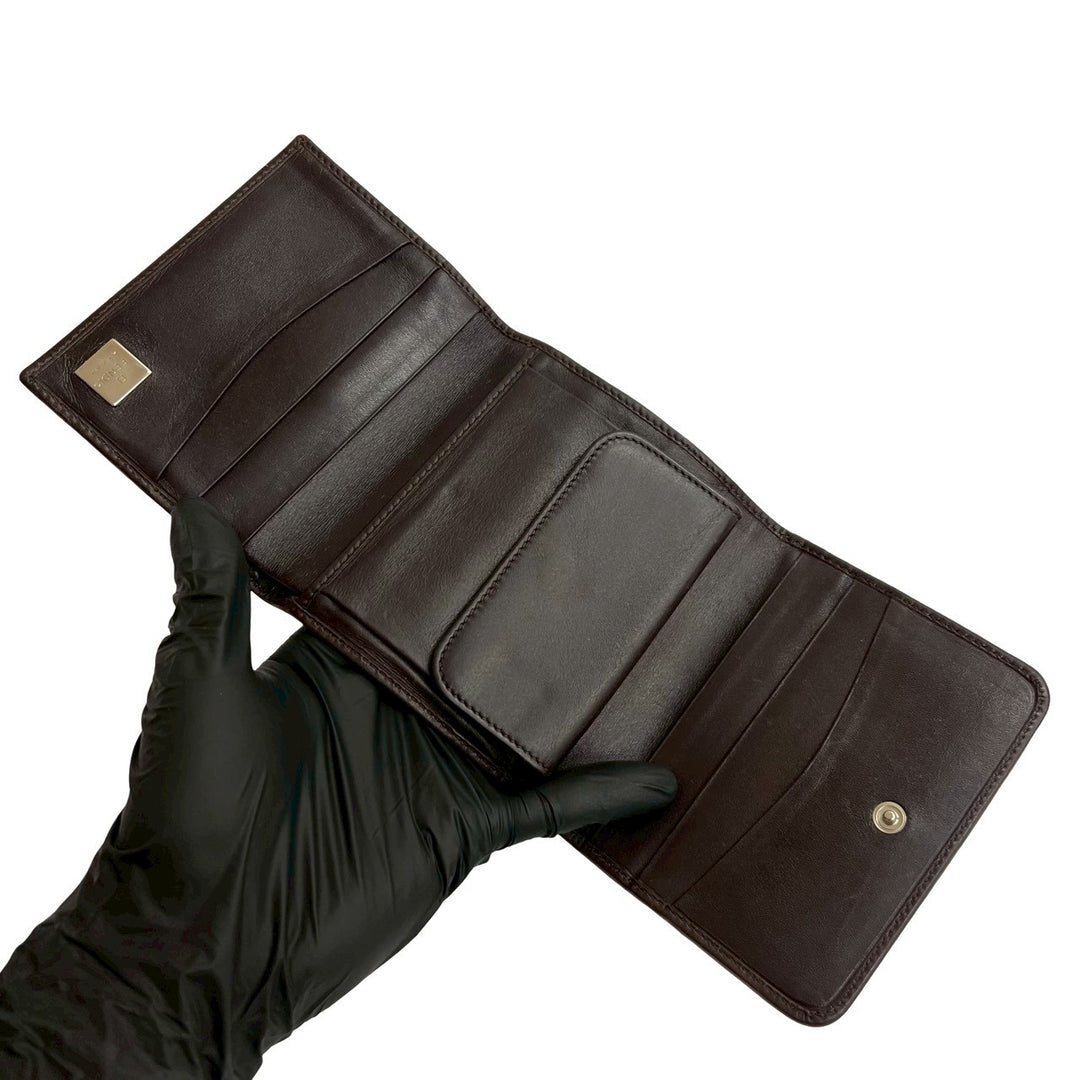 三つ折り財布 フェンディ