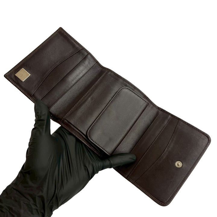 三つ折り財布 フェンディ