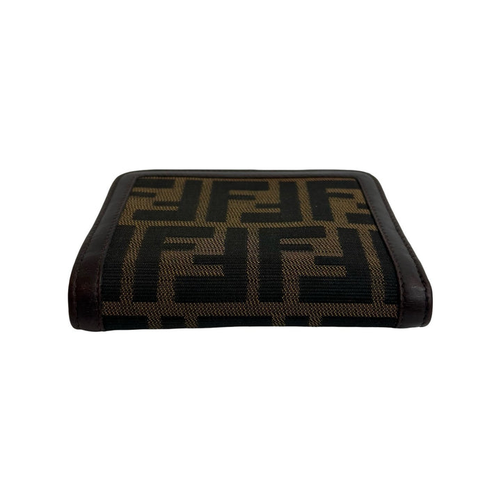 三つ折り財布 フェンディ