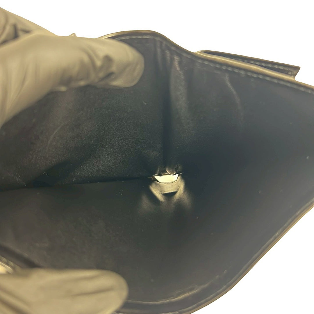 三つ折り財布 カルティエ