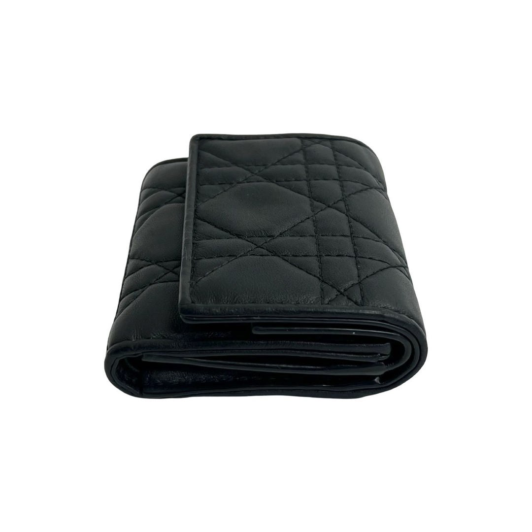 三つ折り財布 ディオール