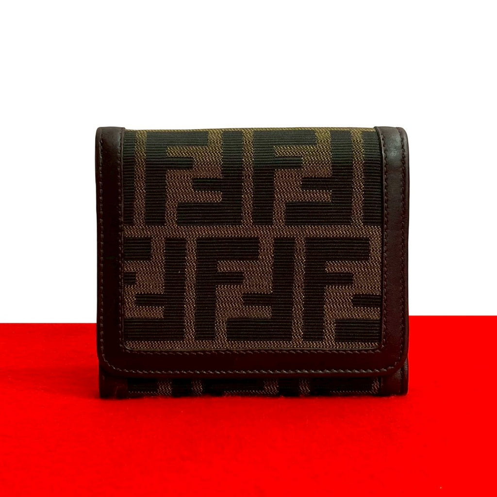 FENDI 三つ折り財布 ブラウン/ブラック FENDI フェンディ 三つ折り財布 – Trip