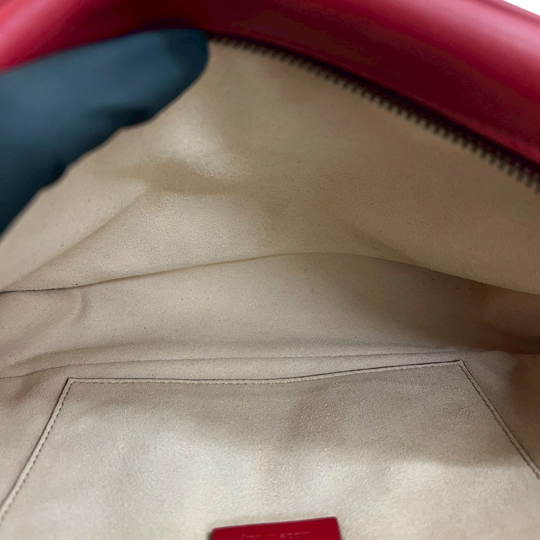 Shoulder bag Gucci GG Marmont