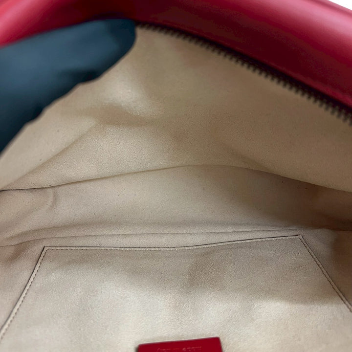 Shoulder bag Gucci GG Marmont