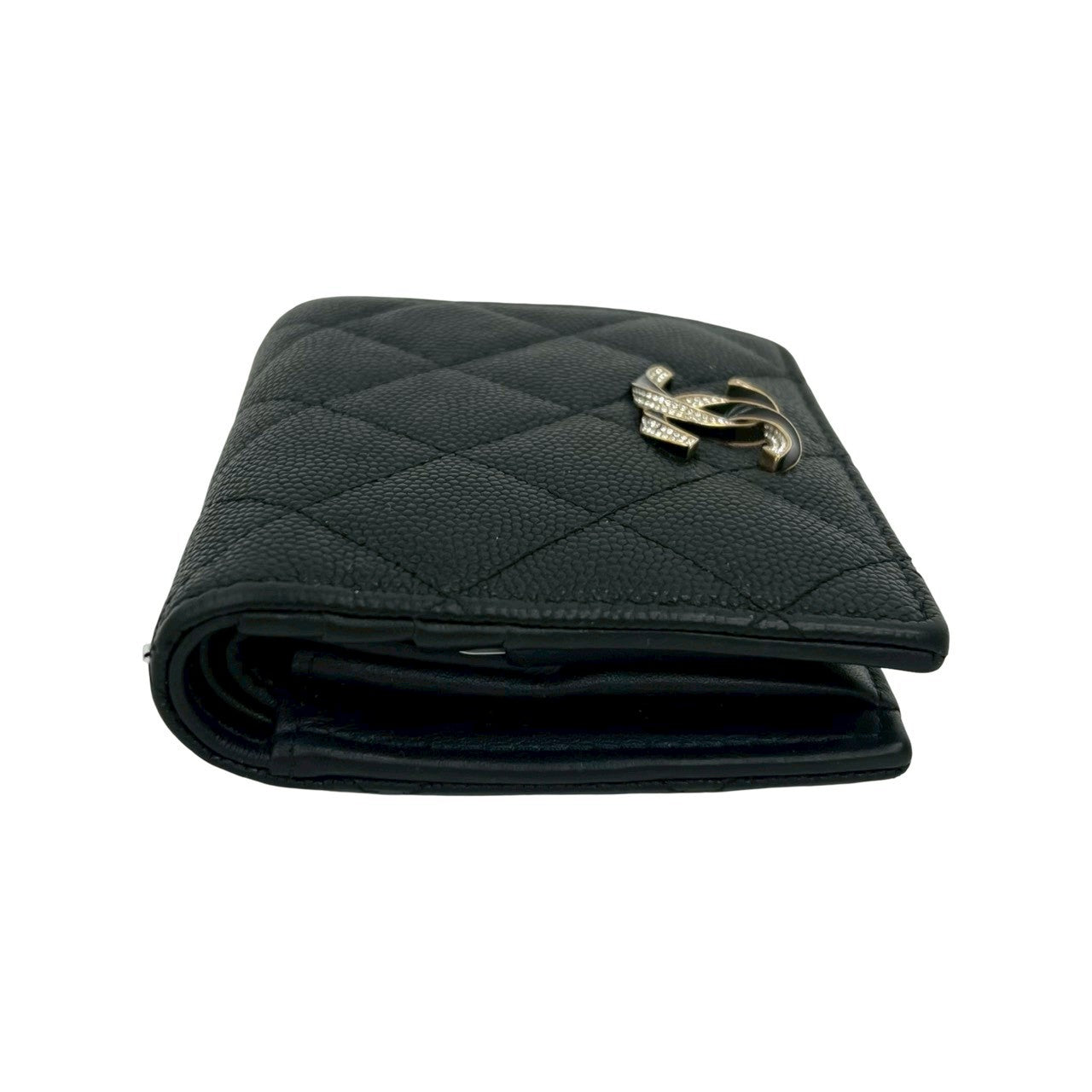 CHANEL シャネル 二つ折り財布 CHANEL シャネル 二つ折り財布 – Trip