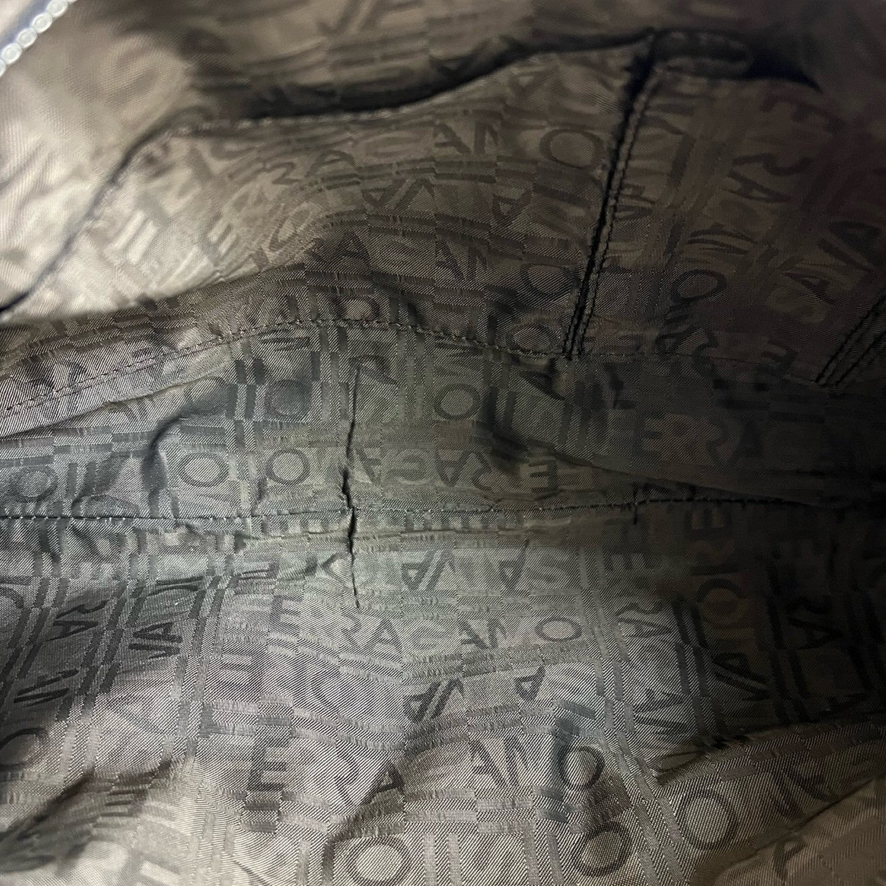 Salvatore Ferragamo サルヴァトーレフェラガモ ハンドバッグ – Trip