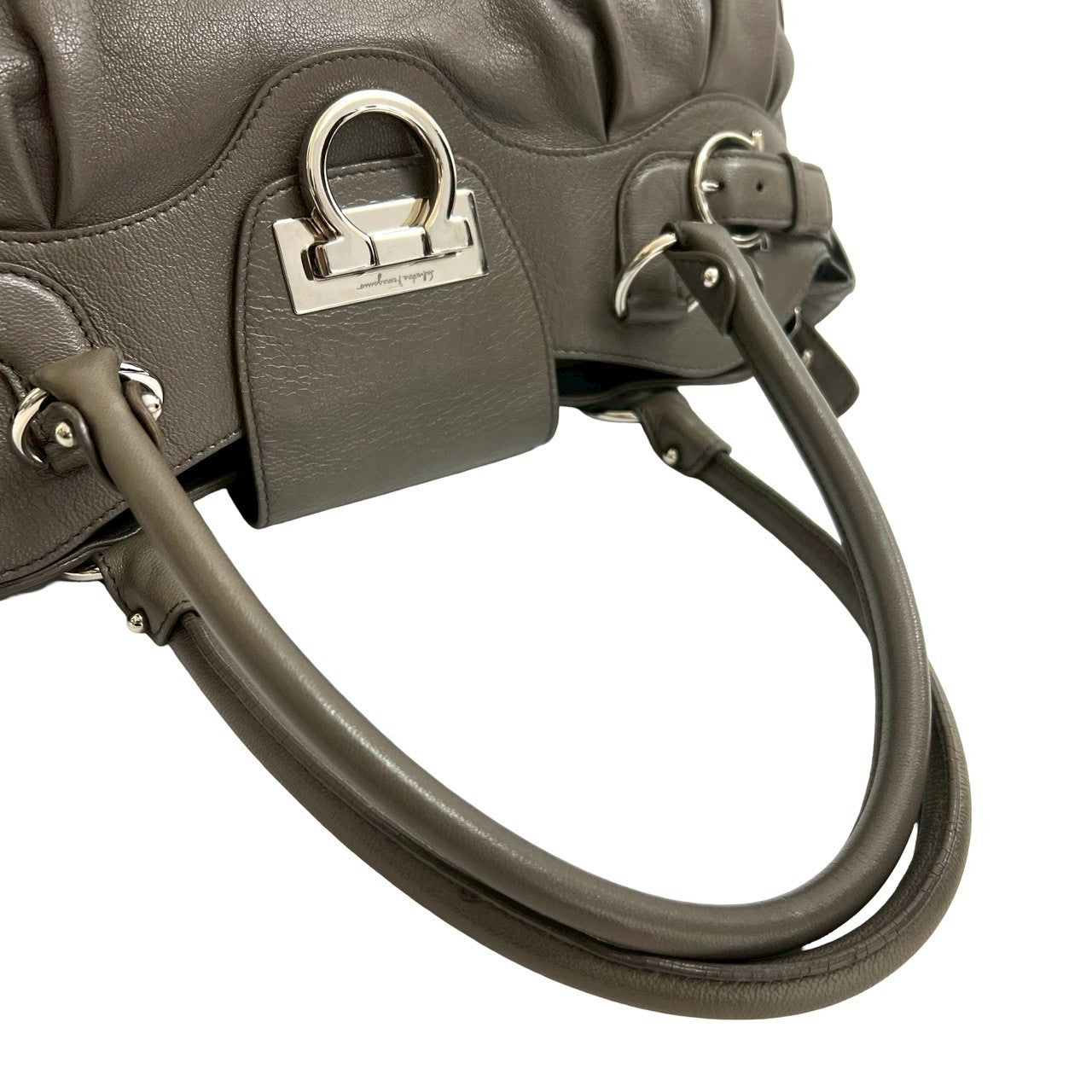 Salvatore Ferragamo サルヴァトーレフェラガモ ハンドバッグ – Trip