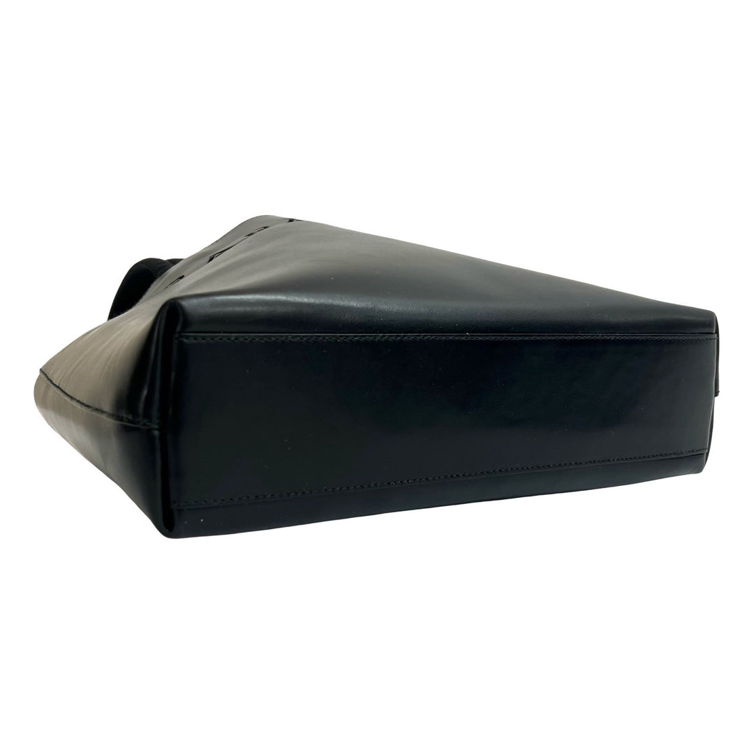 handbag prada