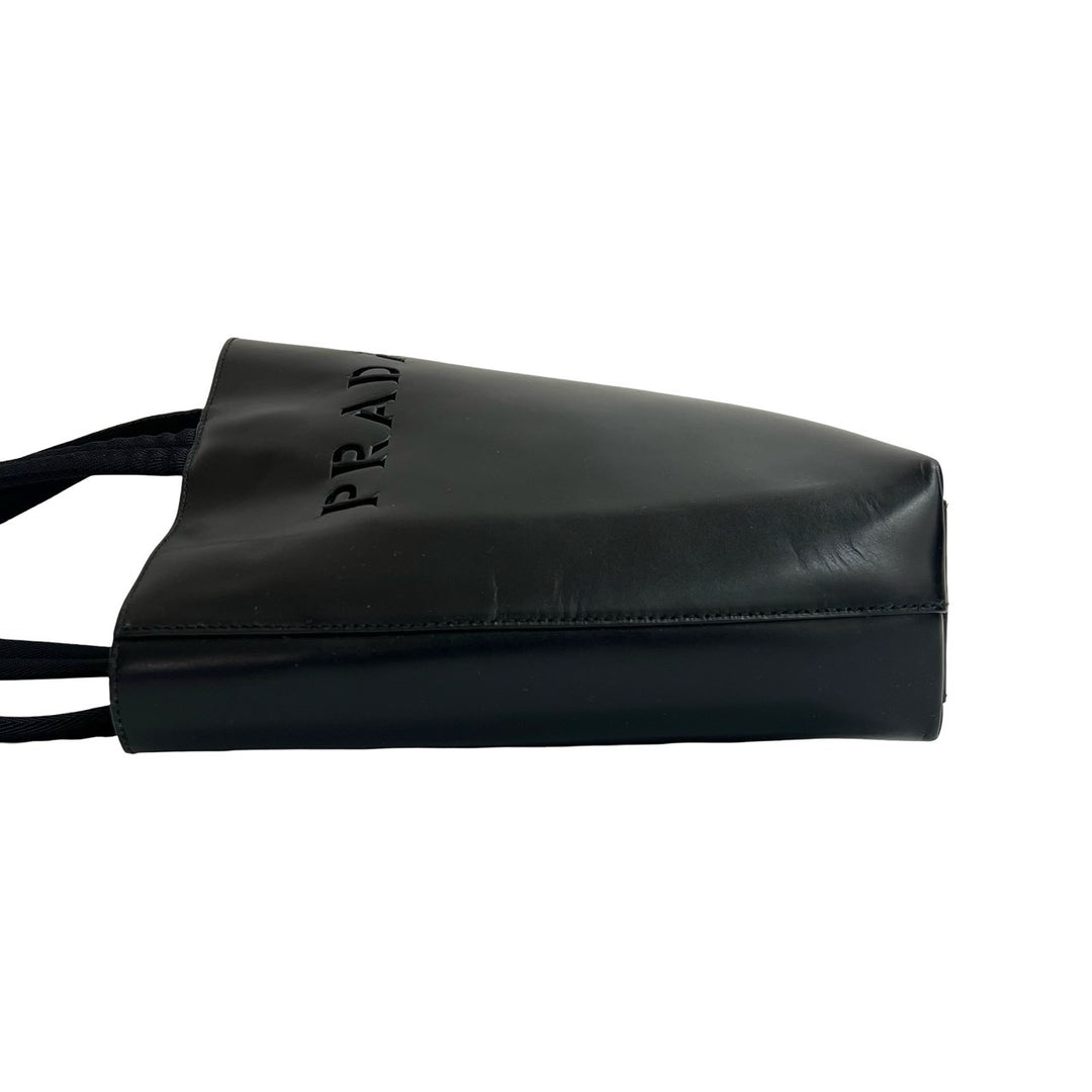 handbag prada