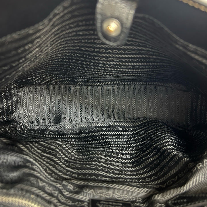 handbag prada