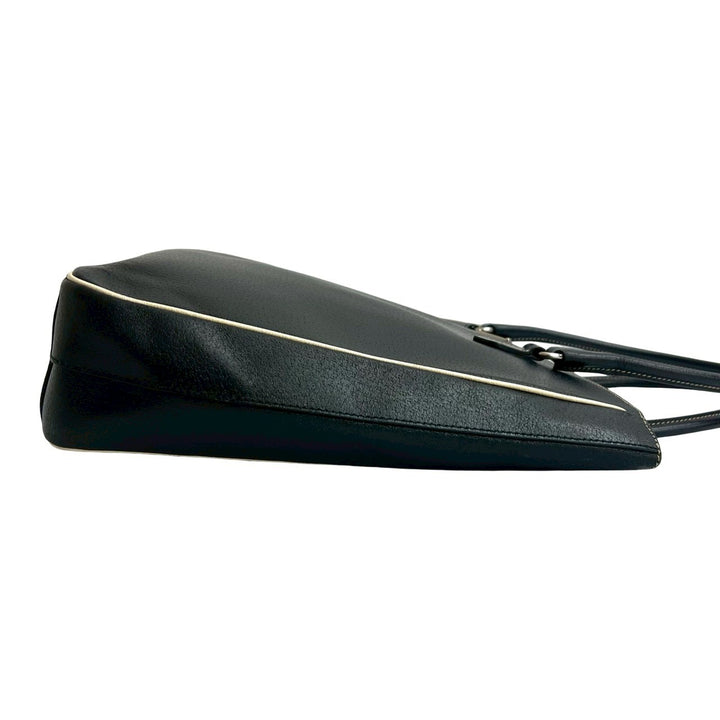 handbag prada