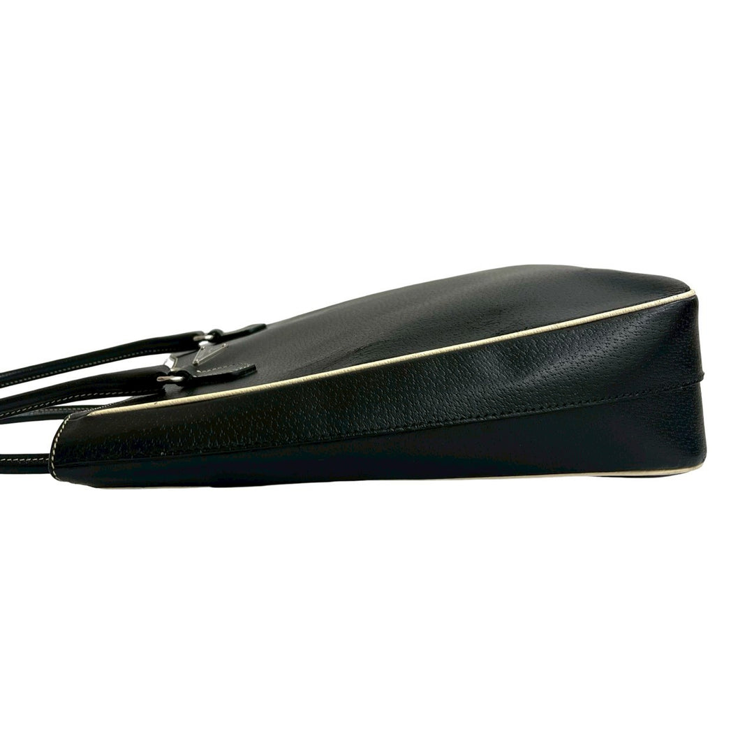 handbag prada