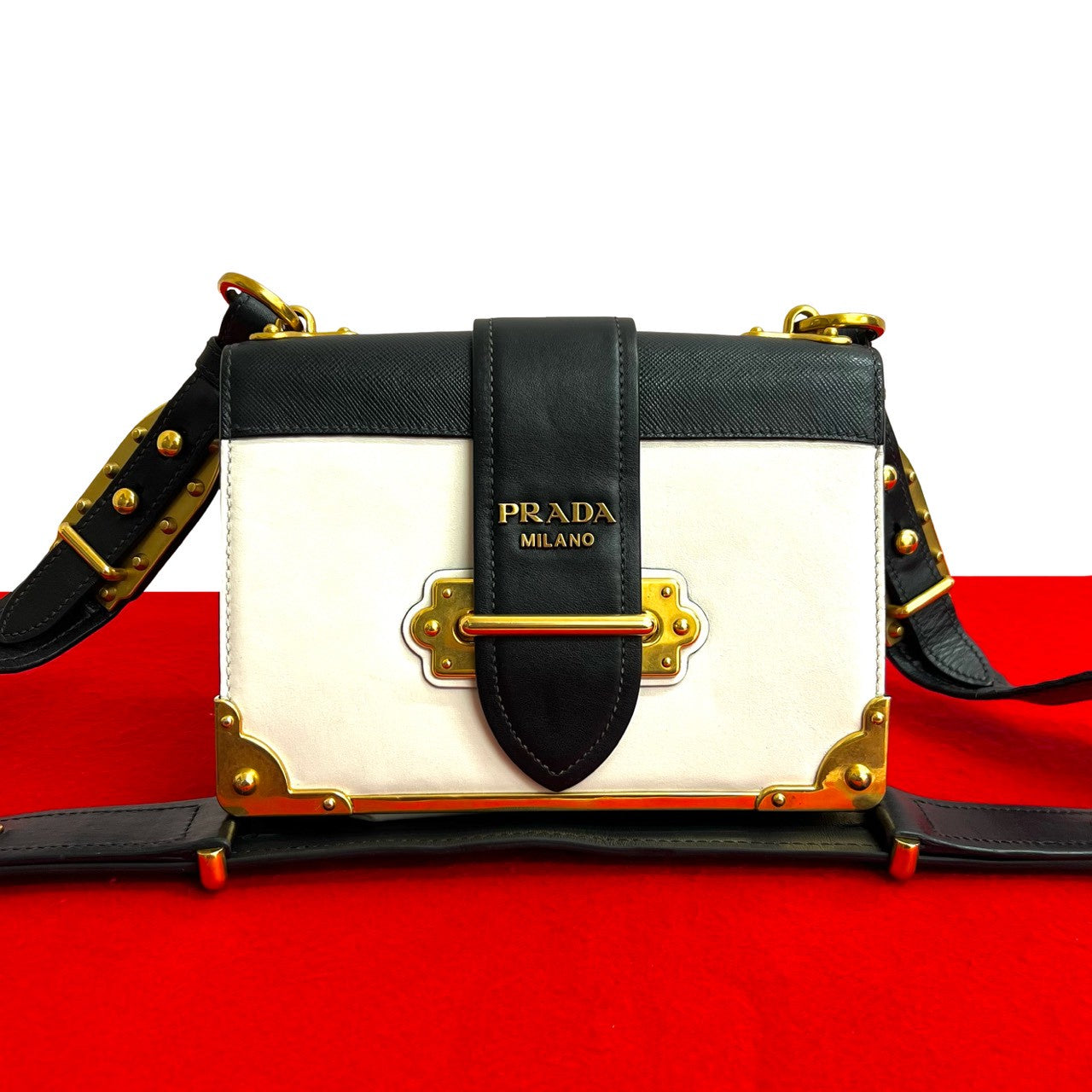 PRADA プラダ カイエ ショルダーバッグ – Trip