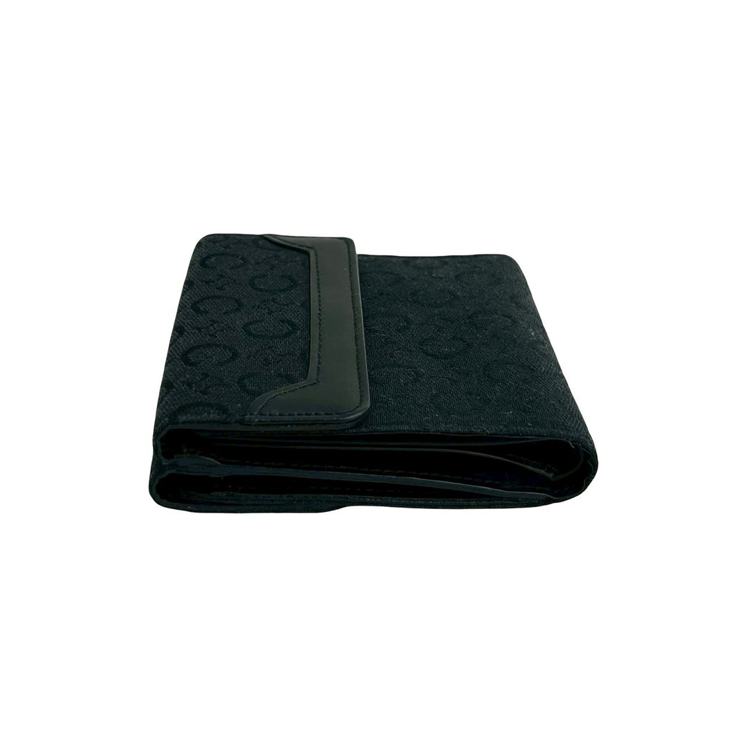 三つ折り財布 セリーヌ