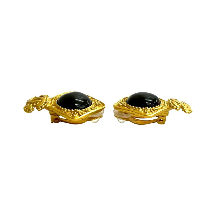 earrings chanel
