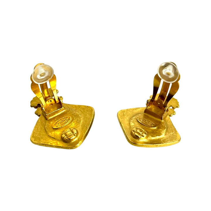 earrings chanel